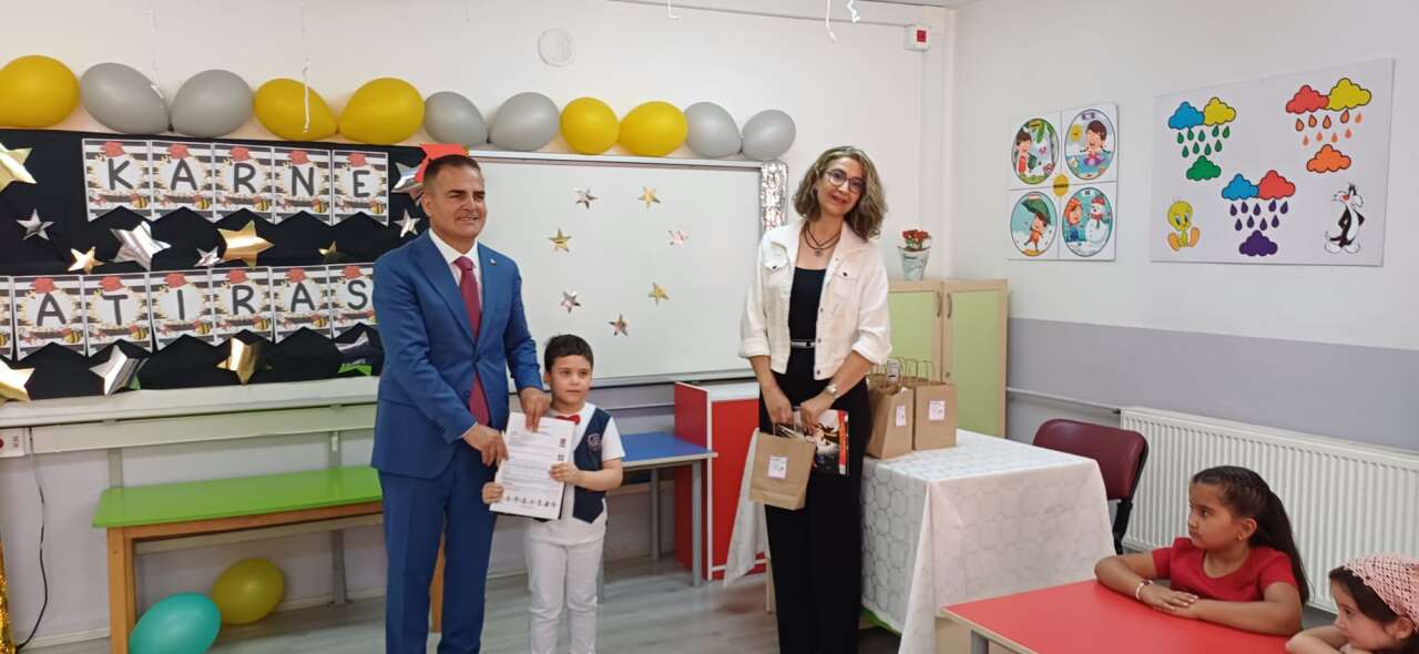 Muğla’da Karne Sevinci: Vali İdris Akbıyık Öğrencilerle Buluştu 1